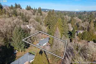 10529 SW Lancaster Rd, Portland, OR 97219 - Photo 45