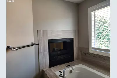 11376 SE Highland Loop, Clackamas, OR 97015 - Photo 27