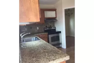 8821 SE Henderson St, Portland, OR 97266 - Photo 7