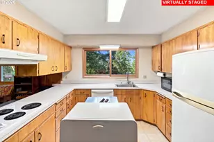 12950 SW 135th Ave, Tigard, OR 97223 - Photo 9