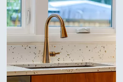 8022 SE 60th Ave, Portland, OR 97206 - Photo 15