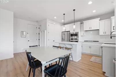 11870 SE Horse Tail Falls Way, Happy Valley, OR 97086 - Photo 9