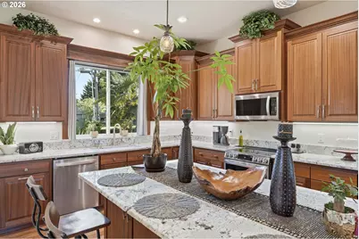 571 River Loop 2, Eugene, OR 97404 - Photo 9