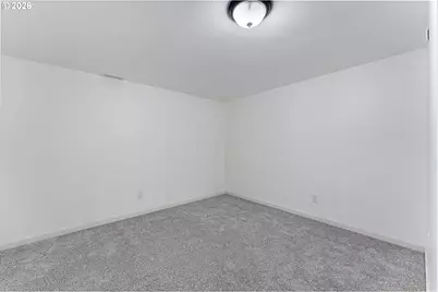 15106 SE Lincoln St, Portland, OR 97233 - Photo 25