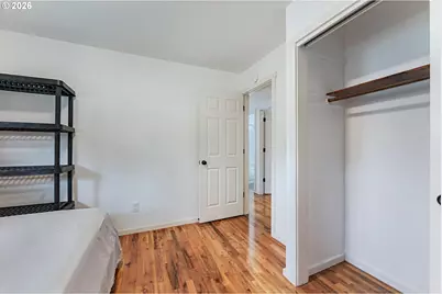 15106 SE Lincoln St, Portland, OR 97233 - Photo 11