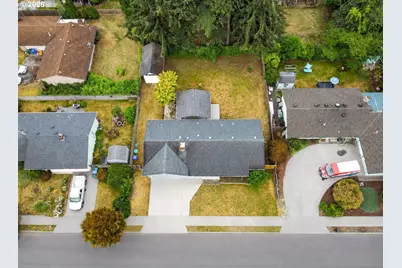 15106 SE Lincoln St, Portland, OR 97233 - Photo 33