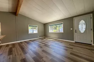 98825 Pleasant Hill Dr, Brookings, OR 97415 - Photo 5