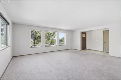 2390 SE Jefferson Dr, Prineville, OR 97754 - Photo 11