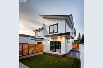 2020 SE 34th Ave, Portland, OR 97214 - Photo 3