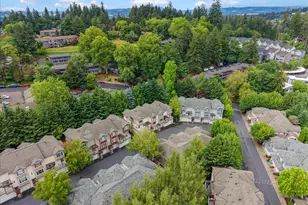 10739 SW Canterbury Ln, Portland, OR 97224 - Photo 31