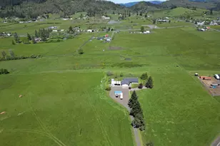 1160 Valley View Rd, Sutherlin, OR 97479 - Photo 35