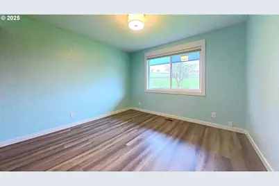 1160 Valley View Rd, Sutherlin, OR 97479 - Photo 27