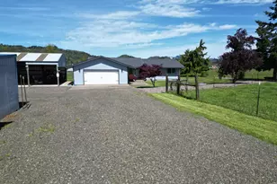 1160 Valley View Rd, Sutherlin, OR 97479 - Photo 39