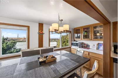 88426 2nd Ave, Florence, OR 97439 - Photo 5