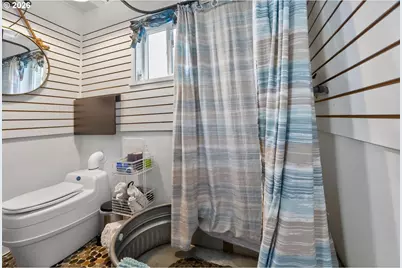 88426 2nd Ave, Florence, OR 97439 - Photo 35