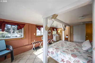 88426 2nd Ave, Florence, OR 97439 - Photo 23