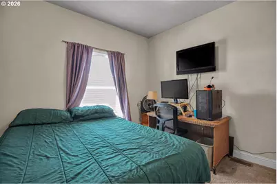 1000 S McKern Ct #19, Newberg, OR 97132 - Photo 29