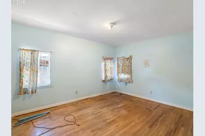 6305 N Denver Ave, Portland, OR 97217 - Photo 17