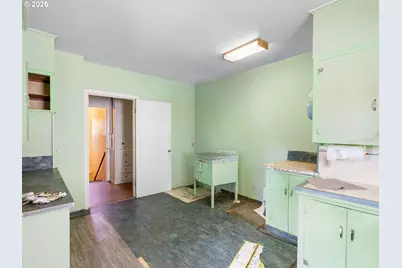 6305 N Denver Ave, Portland, OR 97217 - Photo 15