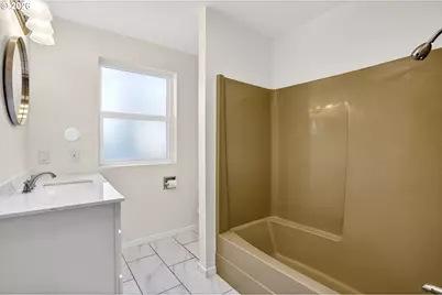 5249 NE 45th Pl, Portland, OR 97218 - Photo 23