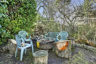 5249 NE 45th Pl, Portland, OR 97218 - Photo 47