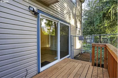5249 NE 45th Pl, Portland, OR 97218 - Photo 39
