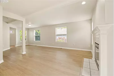 10805 SW 106th Ave, Portland, OR 97223 - Photo 5