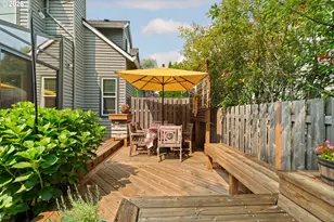 10805 SW 106th Ave, Portland, OR 97223 - Photo 45