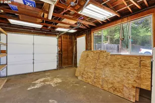 720 E 15th St, The Dalles, OR 97058 - Photo 25