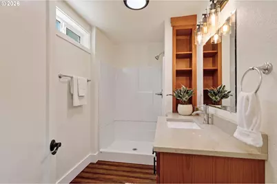 720 E 15th St, The Dalles, OR 97058 - Photo 15
