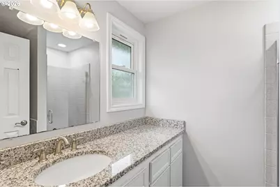 17070 SW Cynthia St, Beaverton, OR 97007 - Photo 13
