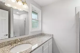 17070 SW Cynthia St, Beaverton, OR 97007 - Photo 13