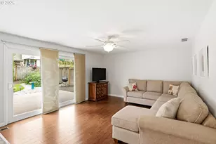 17070 SW Cynthia St, Beaverton, OR 97007 - Photo 11