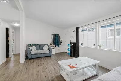 7842 SE Lindy St, Portland, OR 97206 - Photo 3