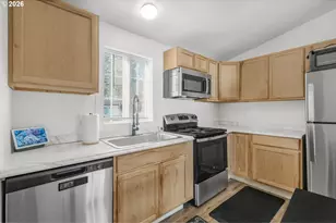 7842 SE Lindy St, Portland, OR 97206 - Photo 5