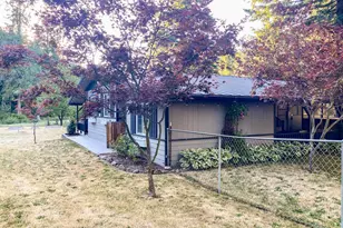 358 Anita Ln, Glide, OR 97443 - Photo 17