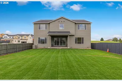 405 W Holly Cir, Washougal, WA 98671 - Photo 3