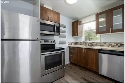 295 N 8th St, Saint Helens, OR 97051 - Photo 13