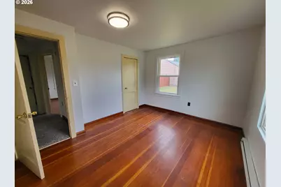 1865 J St, Springfield, OR 97477 - Photo 11