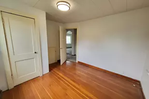 1865 J St, Springfield, OR 97477 - Photo 13