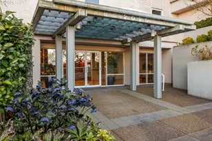 2020 SW Market St Dr, Portland, OR 97201 - Photo 23