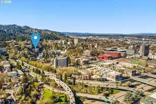 2020 SW Market St Dr, Portland, OR 97201 - Photo 25