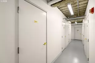 2020 SW Market St Dr, Portland, OR 97201 - Photo 29