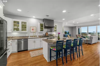 2020 SW Market Street Dr #303, Portland, OR 97201 - Photo 7