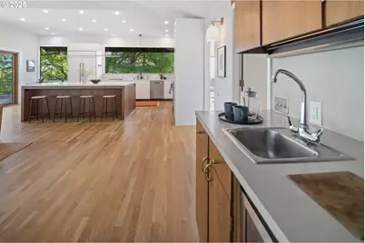 3450 SW 44th Ave, Portland, OR 97221 - Photo 15