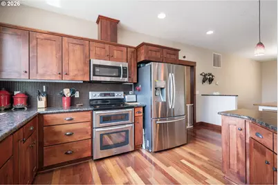 251 Beasley Rd, Kelso, WA 98626 - Photo 7