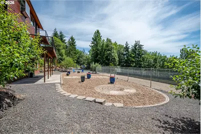 251 Beasley Rd, Kelso, WA 98626 - Photo 37