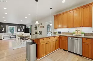 346 SW Mt Mazama St, McMinnville, OR 97128 - Photo 19