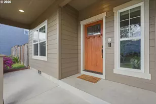 346 SW Mt Mazama St, McMinnville, OR 97128 - Photo 5