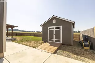 1198 Filbert St, Jefferson, OR 97352 - Photo 23